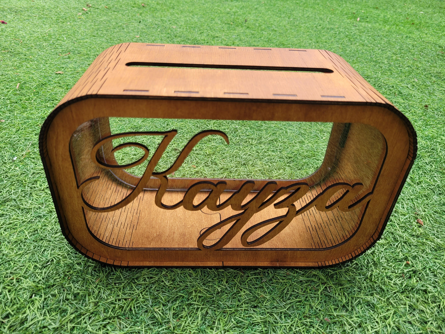 Плик-Кутия за Пари и Пожелания – Персонализиран Дървен Подарък