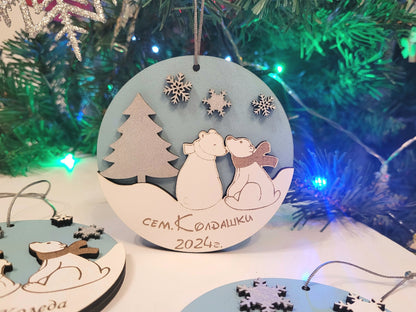 Комплект Коледни Декорации с Персонализация – 3 Дървени Орнамента